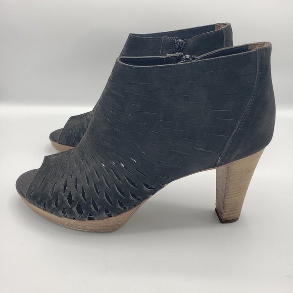 Paul Green Tacey Bootie 9 Black Nubuck Peep Toe Heels Slashed Uppers - Picture 6 of 13